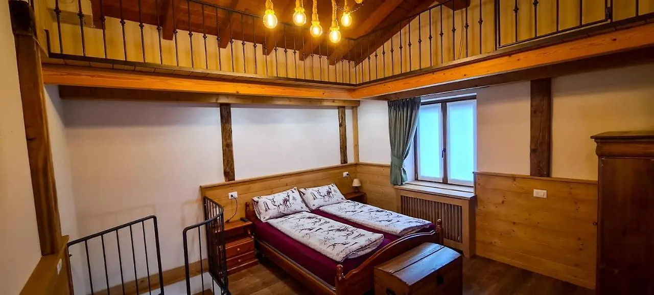 Apartment Casa Vacanze Al Staliin Motta San Guglielmo Italy