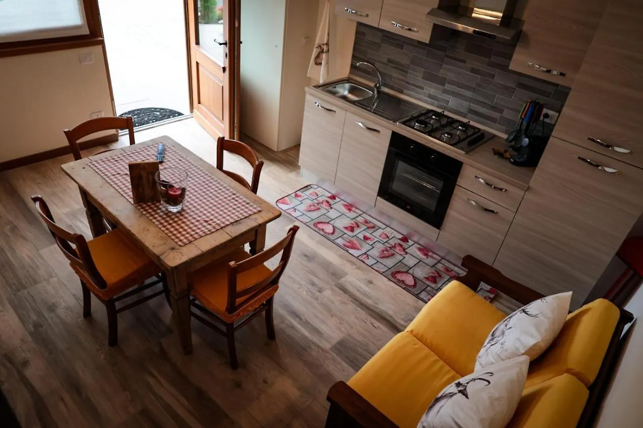 Casa Vacanze Al Staliin Motta San Guglielmo 0*,  Italy